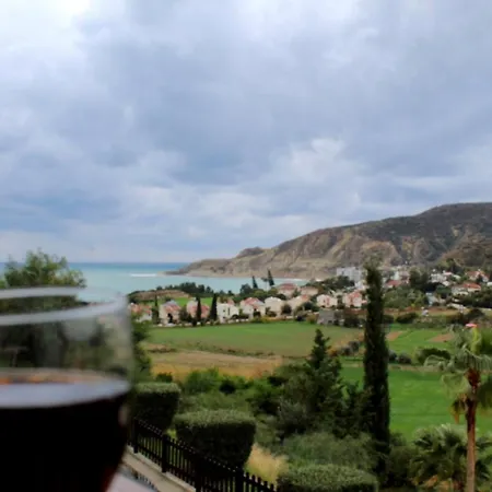 Skeleas 10 Apartamento Pissouri